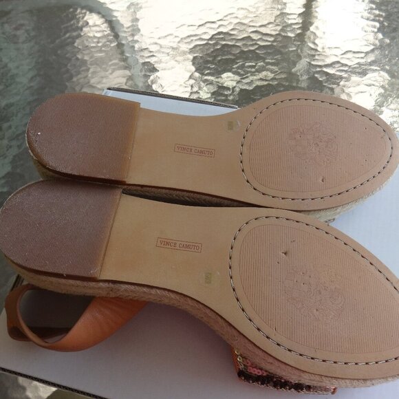 Vince Camuto Kathalia platform sandals size 8.5M, Gold/Copper sequin foot straps - Picture 8 of 16